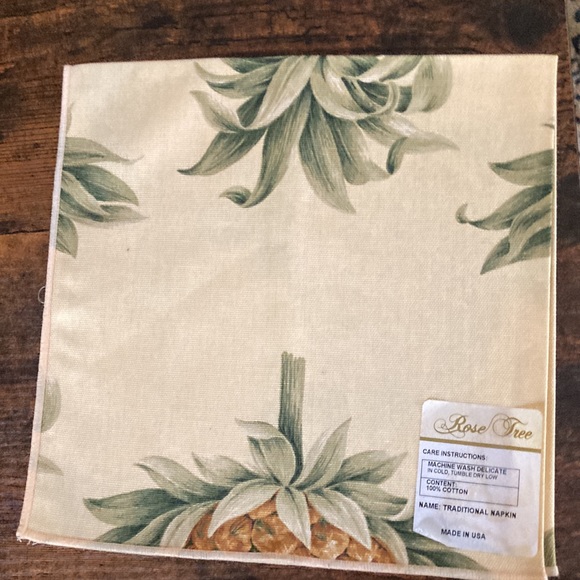 Eight cloth napkins by Rose Tree - Picture 2 of 3